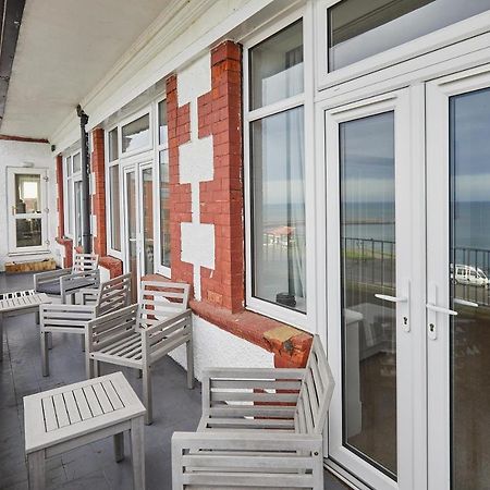 Host & Stay - 4 Metropole Towers Whitby Esterno foto