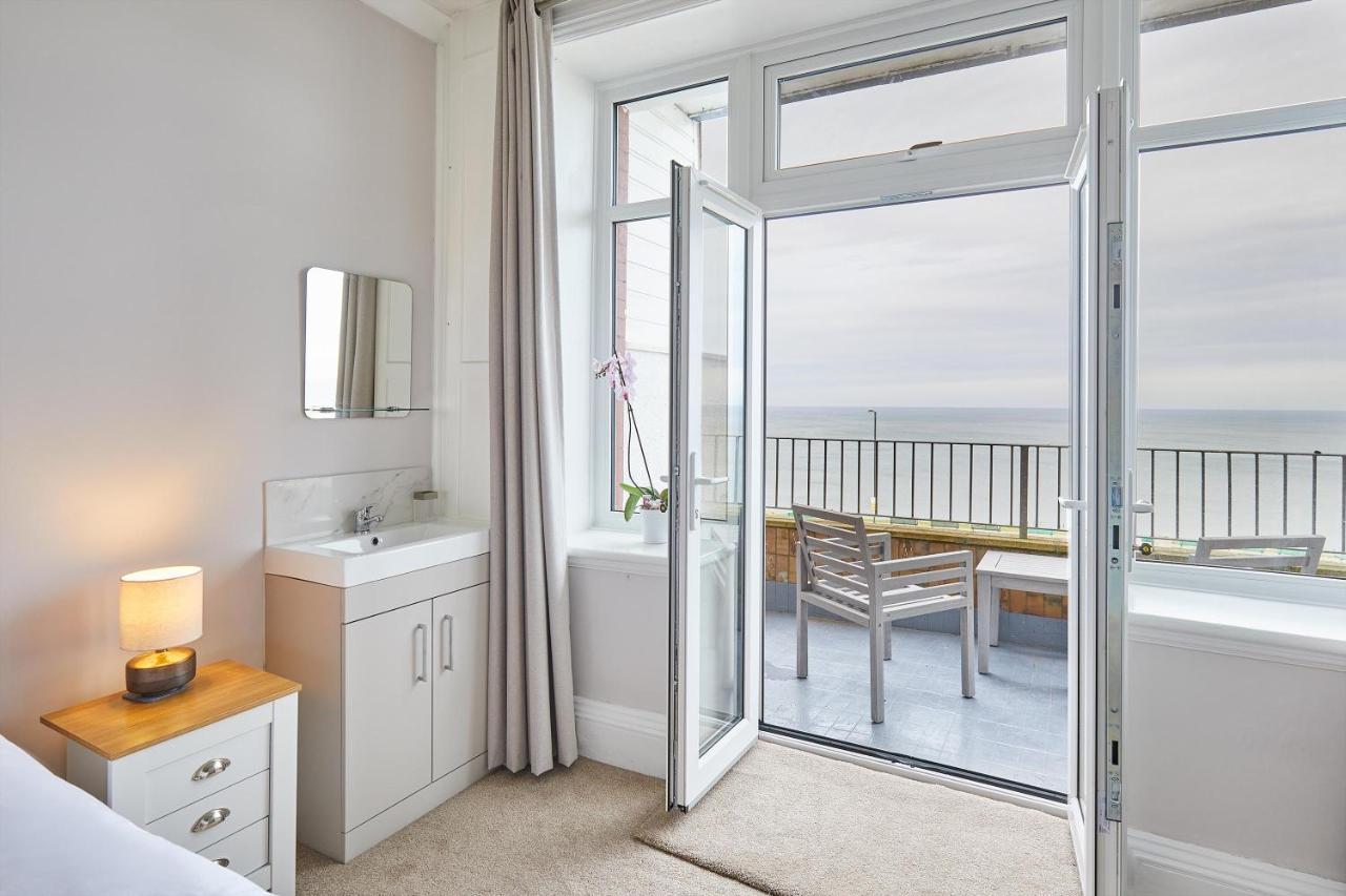 Host & Stay - 4 Metropole Towers Whitby Esterno foto
